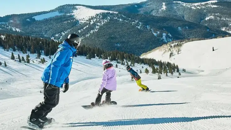 Denver to Vail Ski Resort Transportation – Private Limo & SUV Service