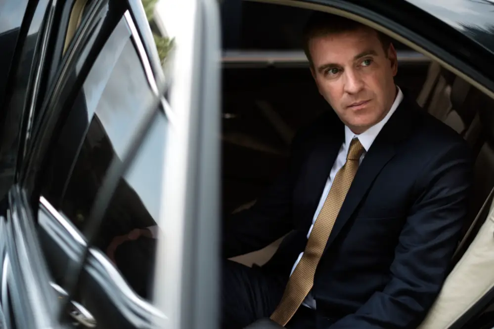 point to point limousine in denver with professional chauffeur
